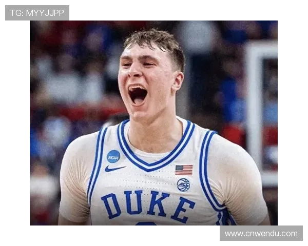 弗拉格盛赞华盛顿全力以赴的拼搏精神与默契合作